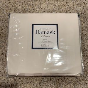 King fitted sheet/matching pair of std pillowcases